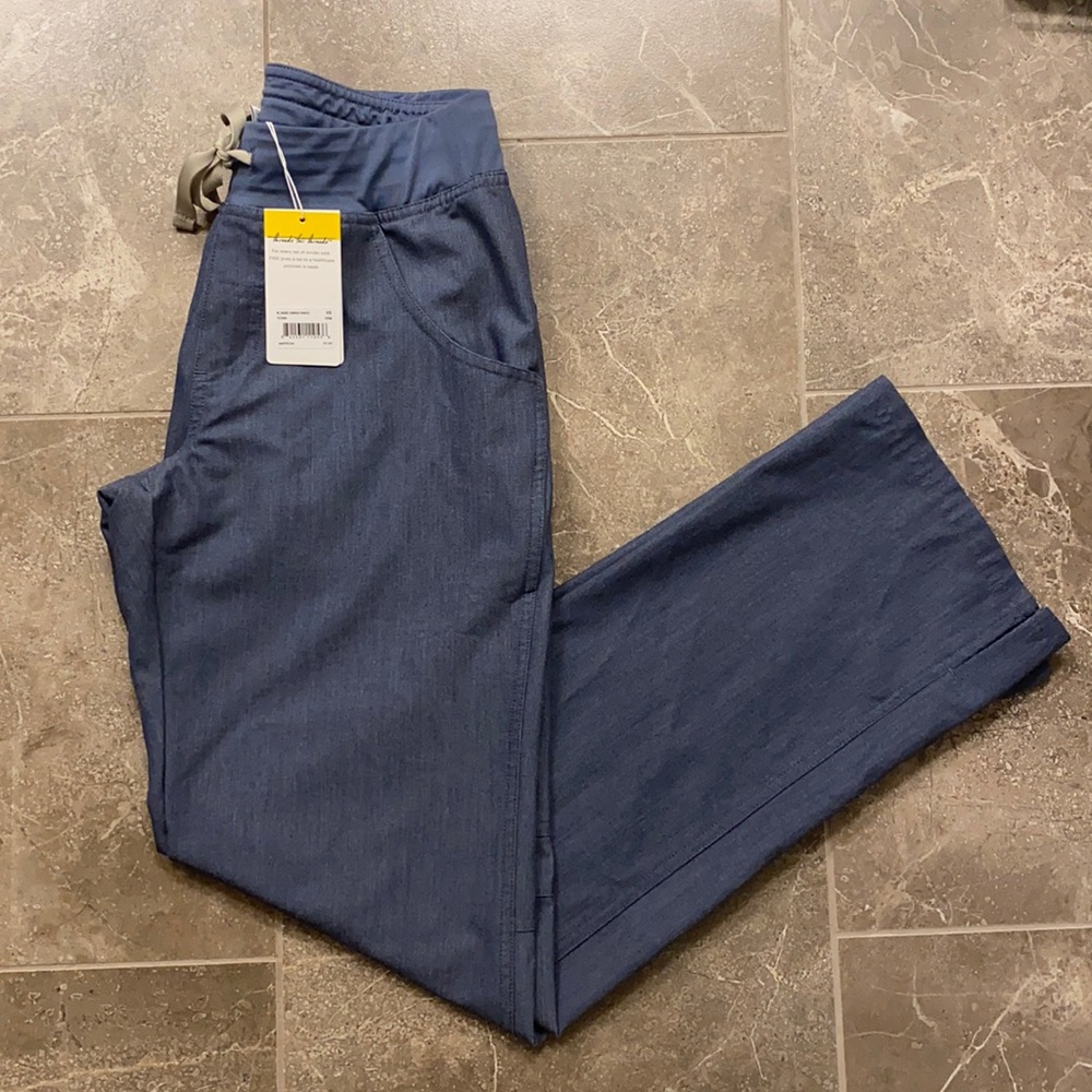 FIGs Heather Denim XS Kade